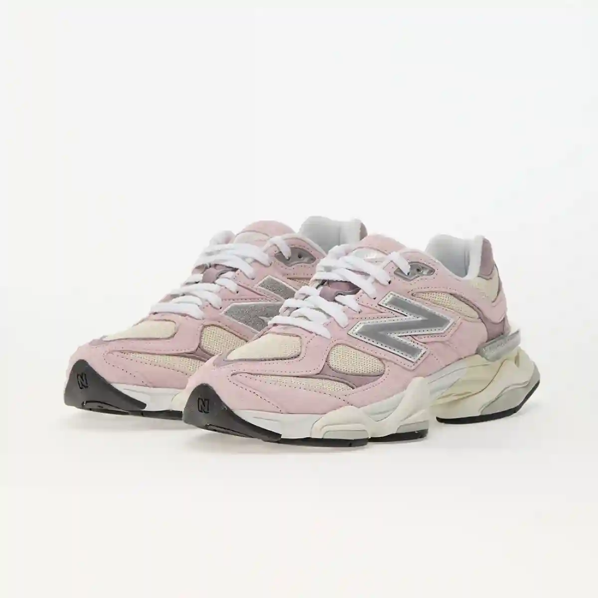 New Balance 9060 – Pink Haze